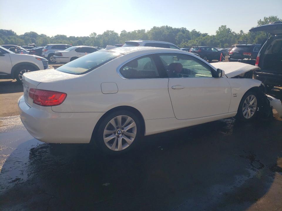2011 Bmw 328 მანქანა იყიდება აუქციონზე, vin: WBAKF5C50BE655144, აუქციონის ნომერი: 64743806
