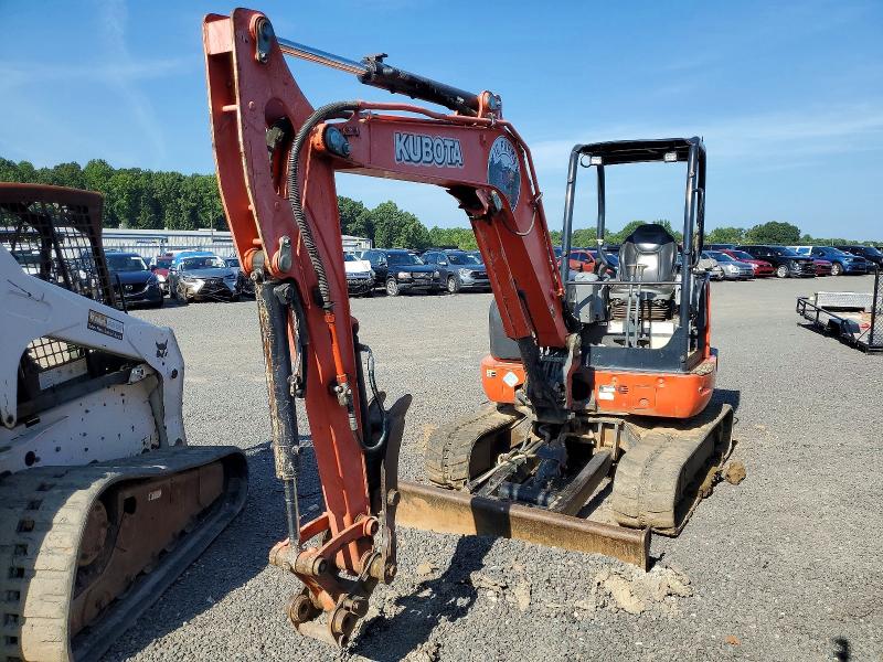 65101586 :رقم المزاد ، JKUK0404V01H23085 vin ، 2015 Kubota Construction Equipment مزاد بيع