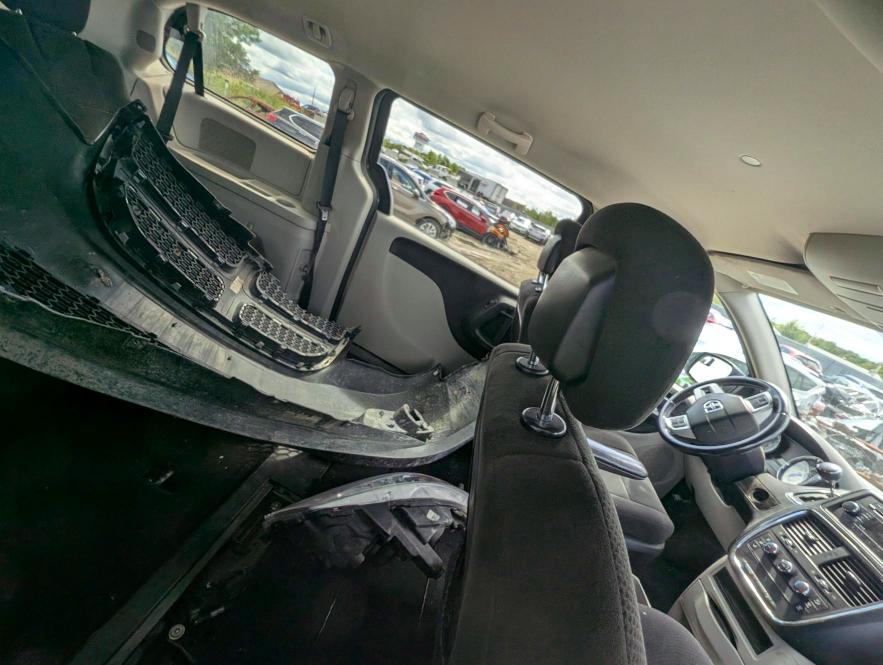 Продаж на аукціоні авто 2012 Dodge Grand Caravan, vin: 2C4RDGBGXCR370963, номер лоту: 64563346