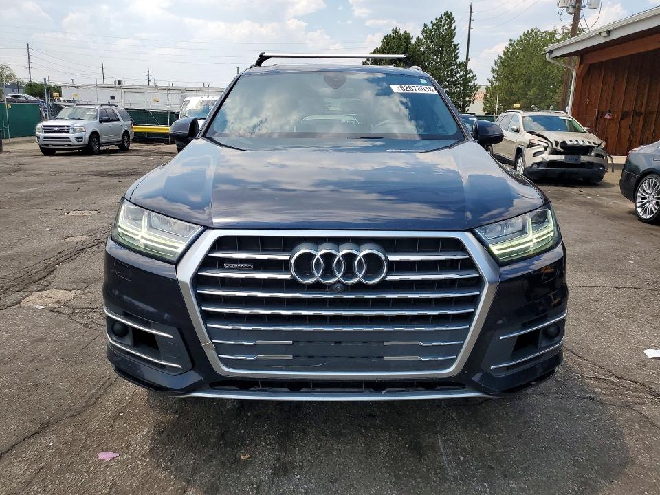 2017 Audi Q7 მანქანა იყიდება აუქციონზე, vin: WA1VAAF76HD033886, აუქციონის ნომერი: 62673016