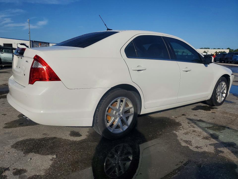 63796556 :رقم المزاد ، 3FAHP0JA8CR444047 vin ، 2012 Ford Fusion مزاد بيع