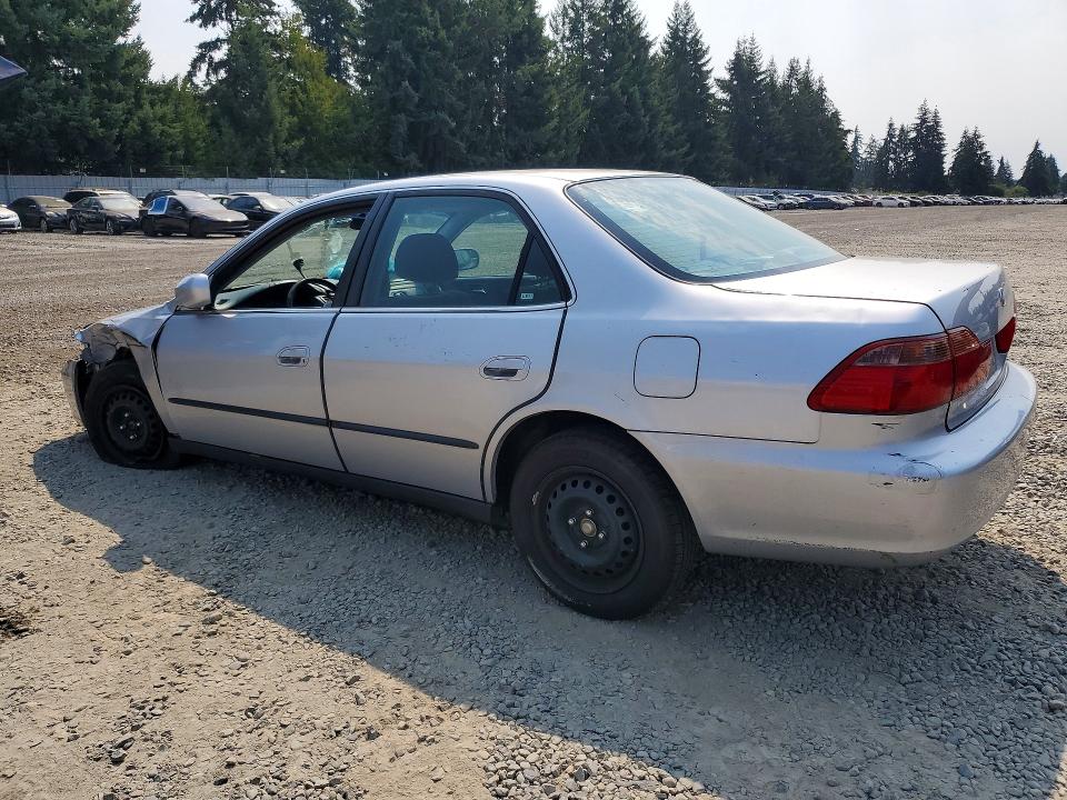 Продажа на аукционе авто 2000 Honda Accord, vin: 1HGCG5649YA063556, номер лота: 65095126