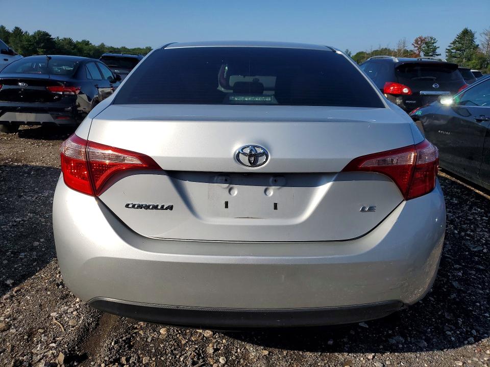Продажа на аукционе авто 2018 Toyota Corolla, vin: 5YFBURHEXJP805044, номер лота: 65986856