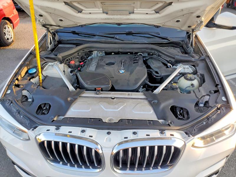 63313876 :رقم المزاد ، 5UXTR7C51KLF36753 vin ، 2019 Bmw X3 مزاد بيع