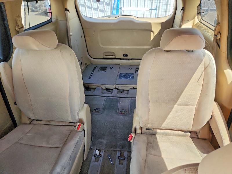 Продаж на аукціоні авто 2016 Kia Sedona, vin: KNDMB5C14G6088507, номер лоту: 64246836