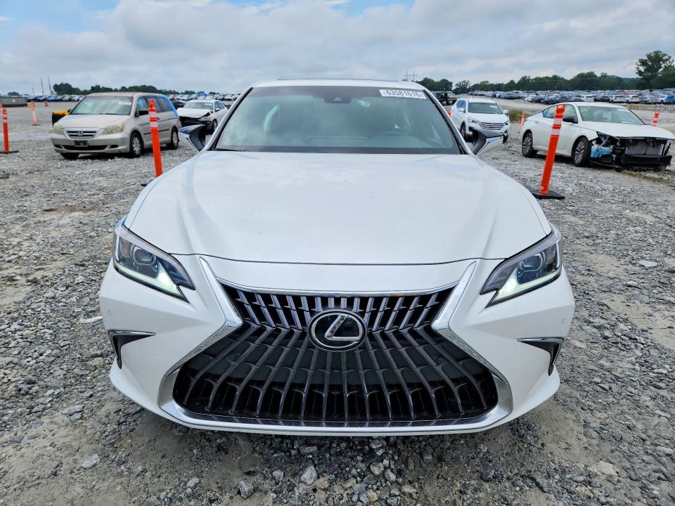63581616 :رقم المزاد ، 58ADA1C18SU062321 vin ، 2025 Lexus Es 300h مزاد بيع