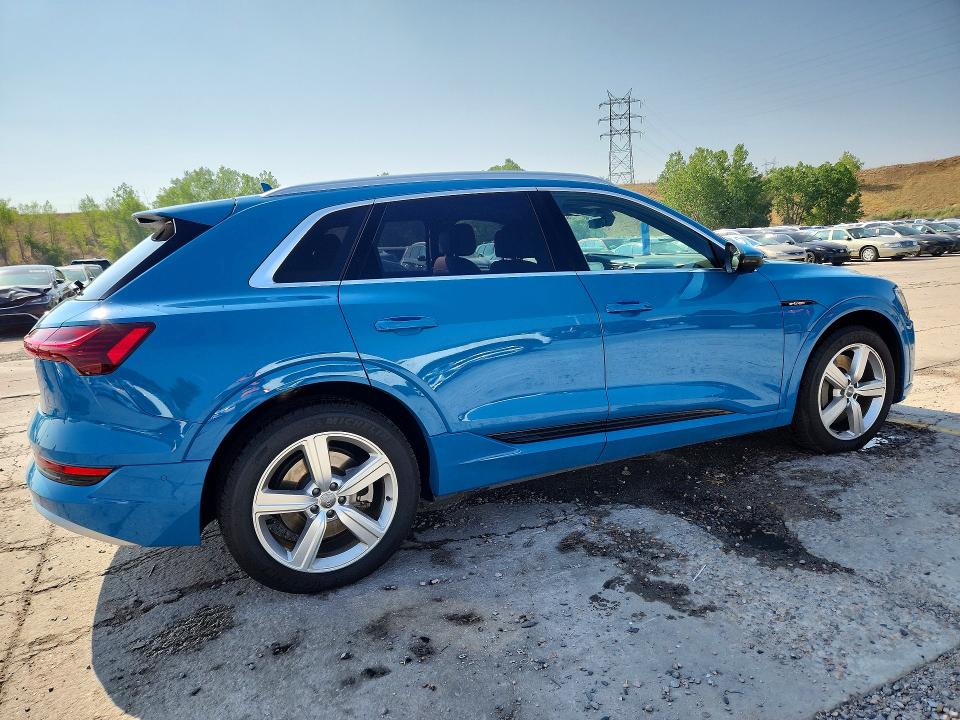 Aukcja sprzedaży 2019 Audi E-tron, vin: WA1VAAGE2KB021167, numer aukcji: 63335486