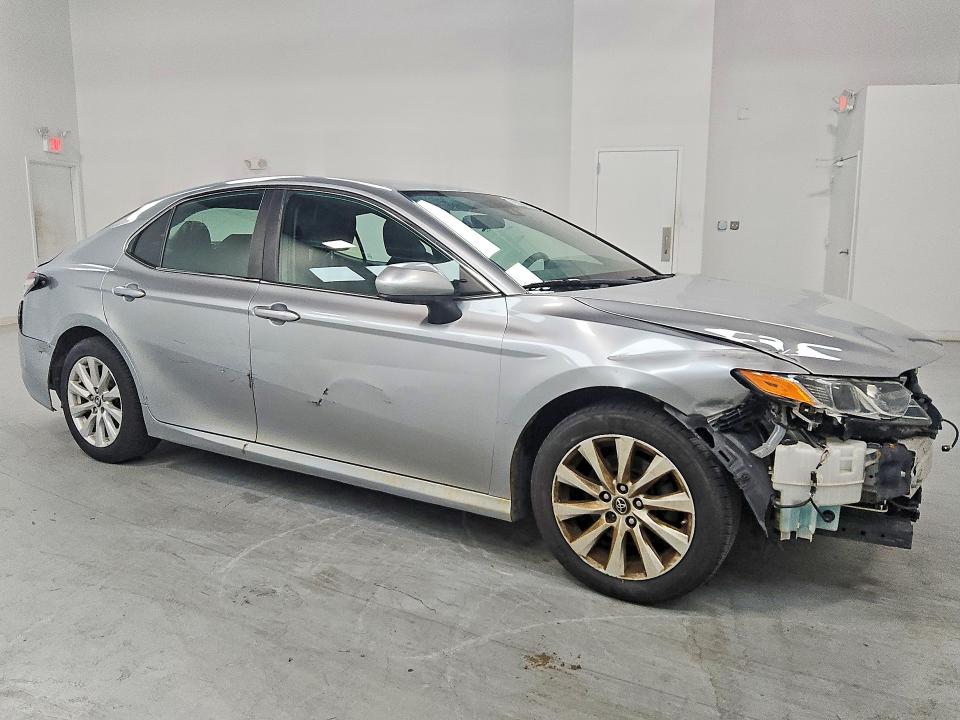 Продаж на аукціоні авто 2019 Toyota Camry, vin: 4T1B11HKXKU814441, номер лоту: 63612026
