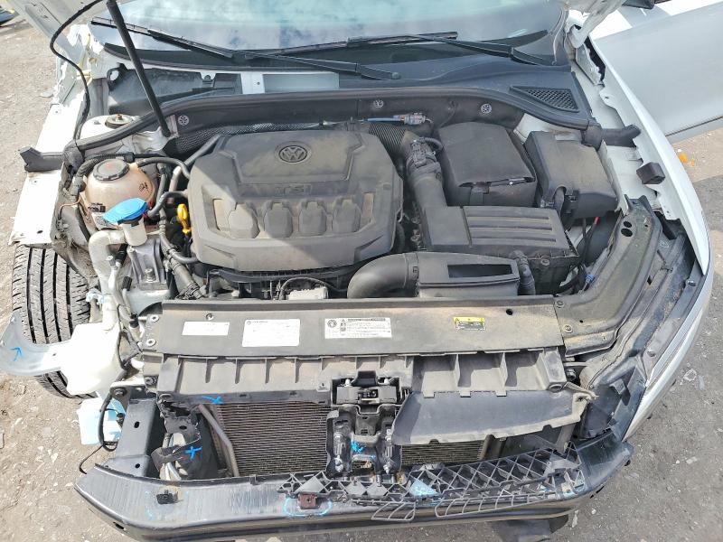 2018 Volkswagen Passat მანქანა იყიდება აუქციონზე, vin: 1VWCA7A33JC000261, აუქციონის ნომერი: 63123596