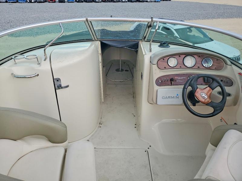 Продаж на аукціоні авто 2006 Sea Ray 240 Sundeck, vin: SERV8511E606, номер лоту: 64411886