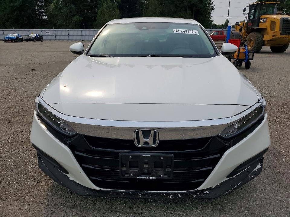 2018 Honda Accord მანქანა იყიდება აუქციონზე, vin: 1HGCV1F12JA000860, აუქციონის ნომერი: 66269776