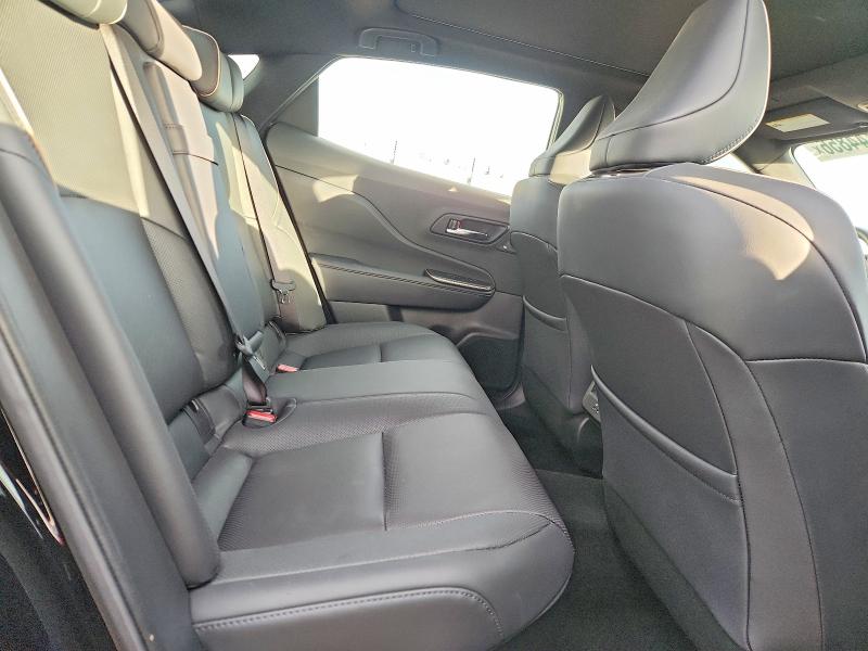 63744856 :رقم المزاد ، JTDAAAAF6P3012964 vin ، 2023 Toyota Crown مزاد بيع