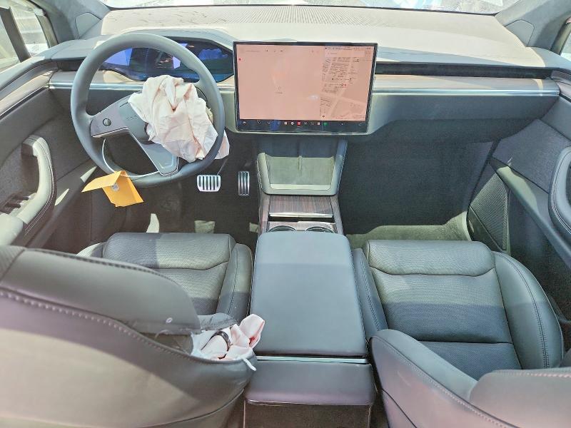 61785646 :رقم المزاد ، 7SAXCBE53TF475818 vin ، 2026 Tesla Model X مزاد بيع