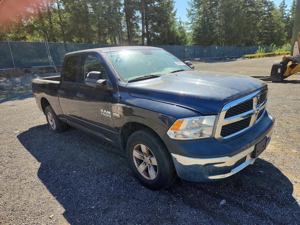 65945786 :رقم المزاد ، 1C6RR7FTXJS328353 vin ، 2018 Ram 1500 مزاد بيع