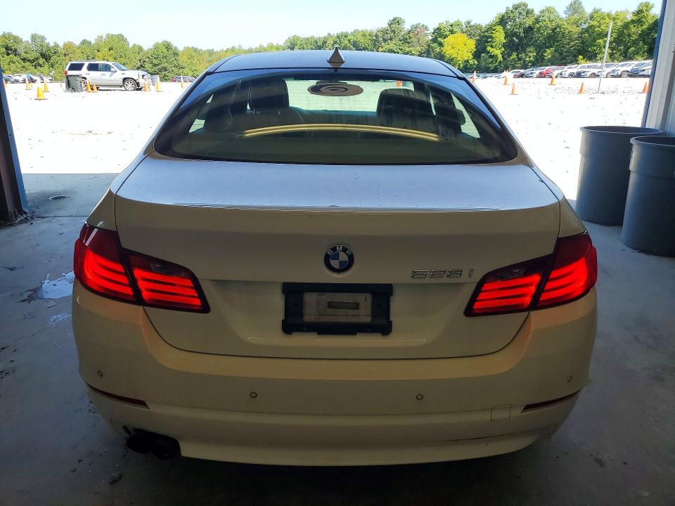 Продаж на аукціоні авто 2012 Bmw 528, vin: WBAXG5C52CDX04886, номер лоту: 67014786