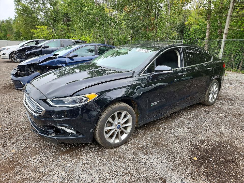 66245736 :رقم المزاد ، 3FA6P0PU1HR327328 vin ، 2017 Ford Fusion مزاد بيع