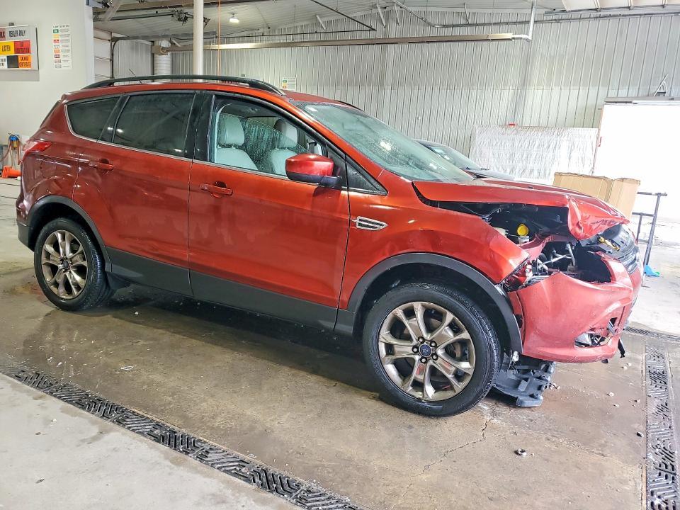 Продаж на аукціоні авто 2015 Ford Escape, vin: 1FMCU0GXXFUB24407, номер лоту: 63941866