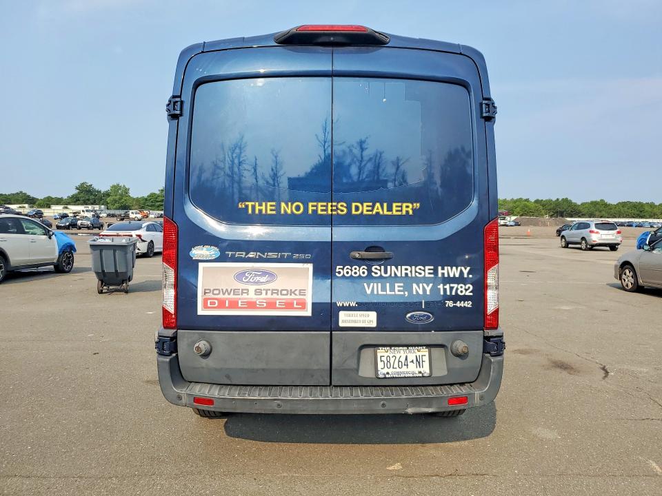 Продажа на аукционе авто 2018 Ford Transit, vin: 1FTYR2CM2JKB12808, номер лота: 63572746