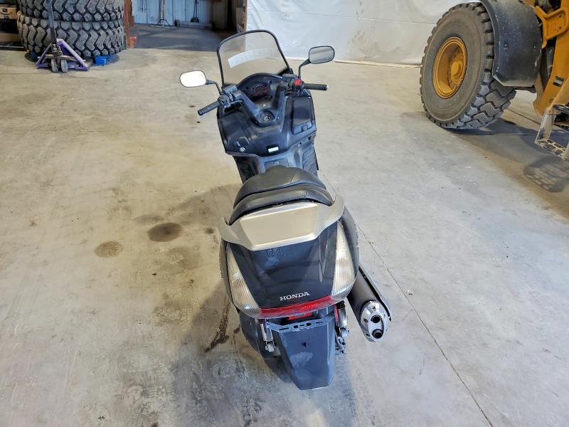 64937726 :رقم المزاد ، JH2PF0147DK100239 vin ، 2013 Honda Fsc600 مزاد بيع