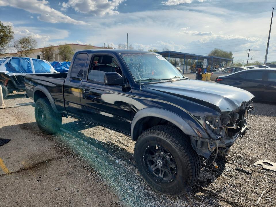 Продажа на аукционе авто 2002 Toyota Tacoma, vin: 5TEWN72N52Z144000, номер лота: 64652676