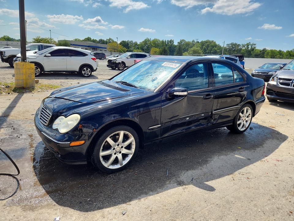 Продажа на аукционе авто 2003 Mercedes-benz C, vin: WDBRF40JX3F429345, номер лота: 61549526