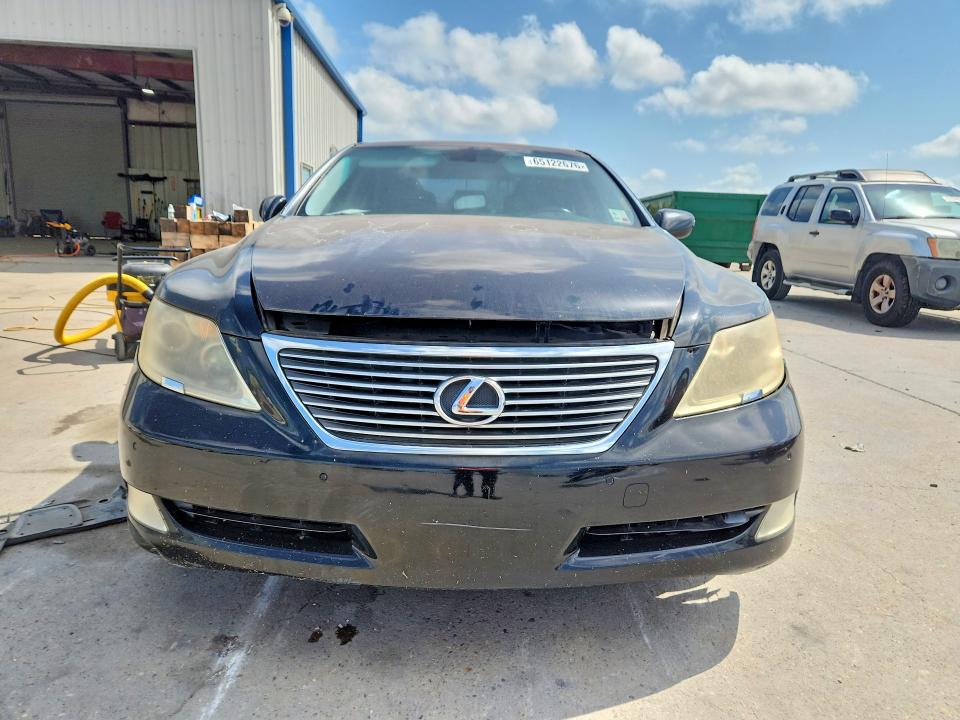 65122676 :رقم المزاد ، JTHBL46F885069003 vin ، 2008 Lexus Ls مزاد بيع