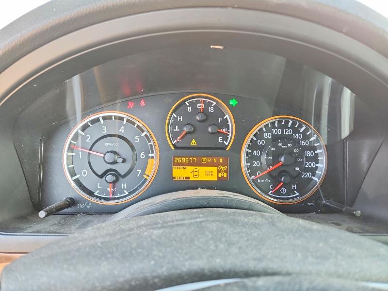 65201796 :رقم المزاد ، 5N1AA0NE8FN612704 vin ، 2015 Nissan Armada مزاد بيع