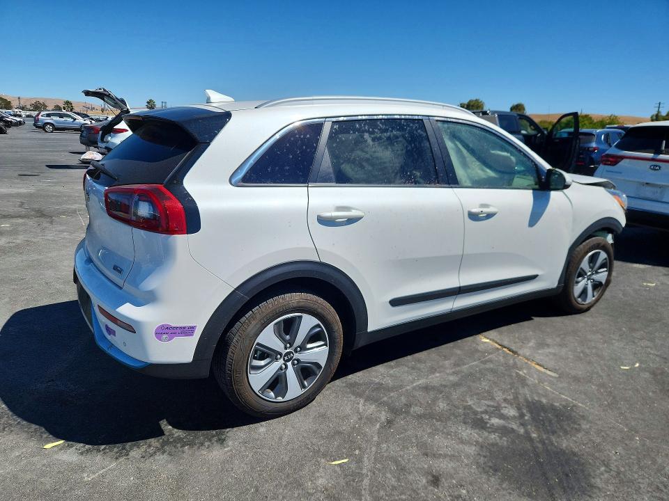 Aukcja sprzedaży 2018 Kia Niro, vin: KNDCC3LDXJ5211165, numer aukcji: 66871366