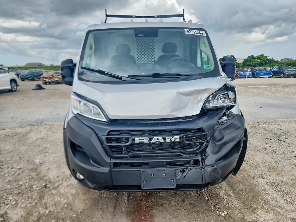 63711366 :رقم المزاد ، 3C6LRVAG4PE567462 vin ، 2023 Ram Promaster 1500 مزاد بيع