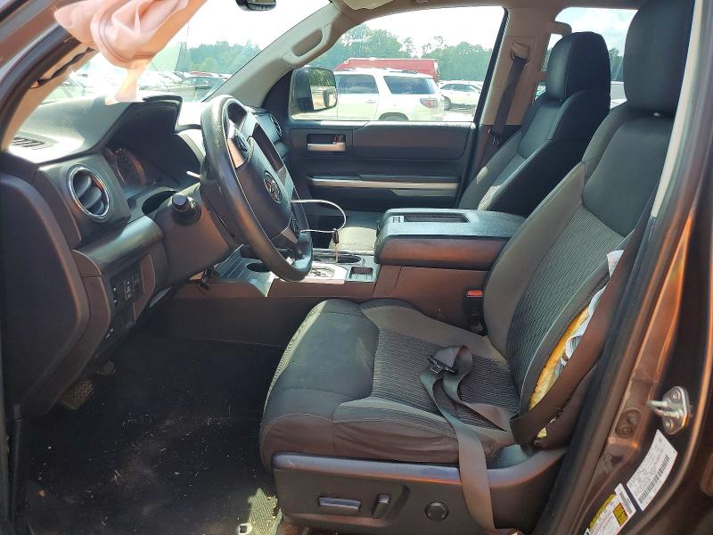 64242086 :رقم المزاد ، 5TFUW5F19FX438657 vin ، 2015 Toyota Tundra مزاد بيع