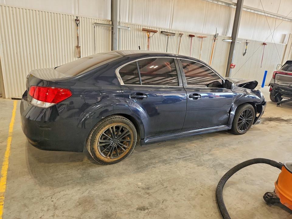 63150446 :رقم المزاد ، 4S3BMBA69C3027034 vin ، 2012 Subaru Legacy مزاد بيع