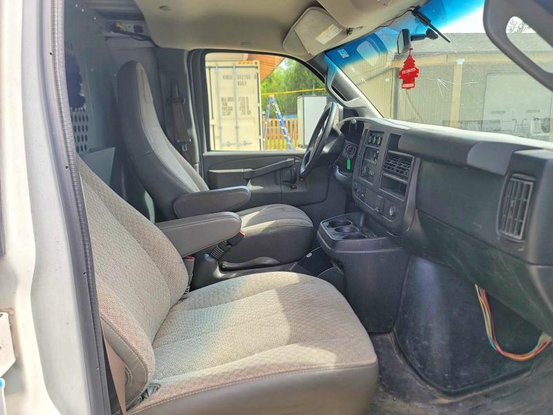 67489816 :رقم المزاد ، 1GTW7AFF6H1280794 vin ، 2017 Gmc Savana مزاد بيع