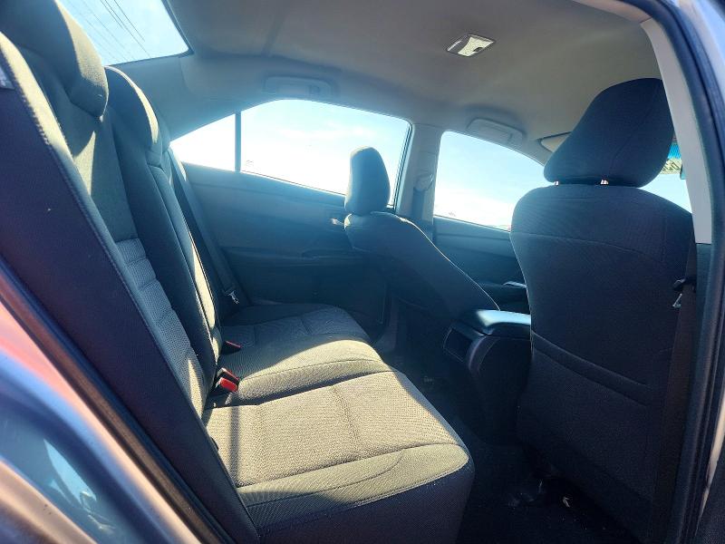65807526 :رقم المزاد ، 4T4BF1FK0GR564130 vin ، 2016 Toyota Camry مزاد بيع