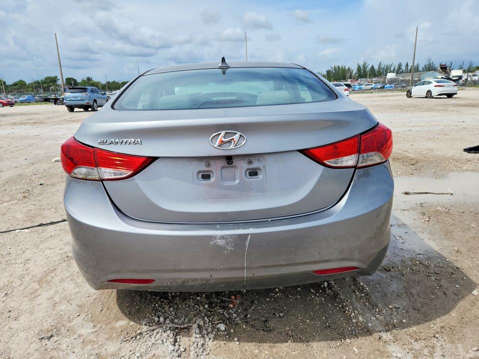 Aukcja sprzedaży 2012 Hyundai Elantra, vin: KMHDH4AE4CU218348, numer aukcji: 64006396