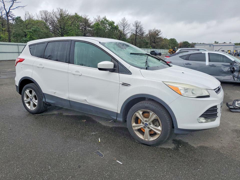 Продажа на аукционе авто 2016 Ford Escape, vin: 1FMCU9GX6GUC49894, номер лота: 64994246