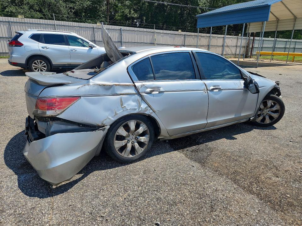 65700616 :رقم المزاد ، JHMCP26818C026620 vin ، 2008 Honda Accord مزاد بيع