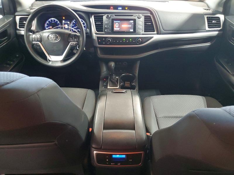 Продаж на аукціоні авто 2018 Toyota Highlander, vin: 5TDBZRFHXJS861233, номер лоту: 63623416