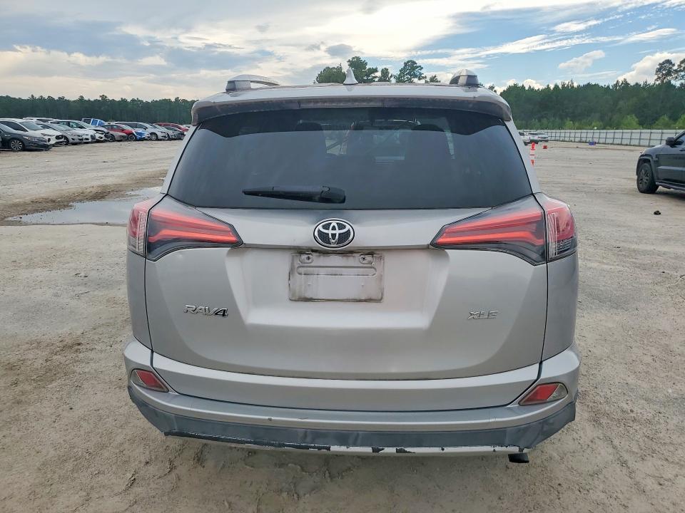 Продаж на аукціоні авто 2016 Toyota Rav4, vin: 2T3WFREV5GW285043, номер лоту: 63496896