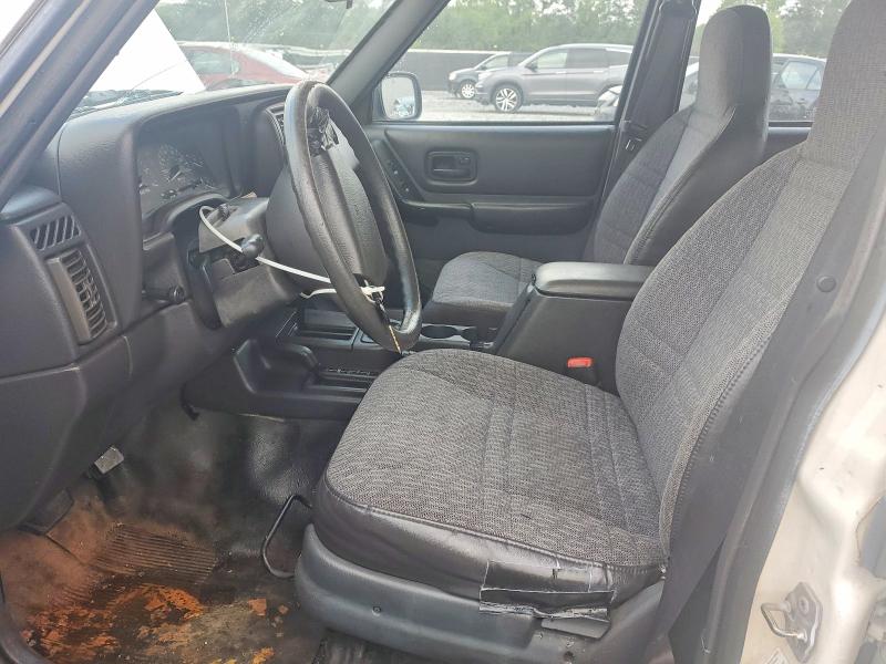 Продажа на аукционе авто 2000 Jeep Cherokee, vin: 1J4FF48S6YL225775, номер лота: 62973956