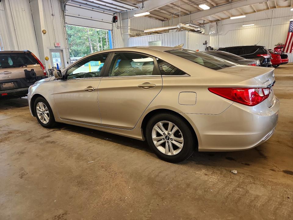 Продажа на аукционе авто 2011 Hyundai Sonata, vin: 5NPEB4AC0BH217246, номер лота: 63191606