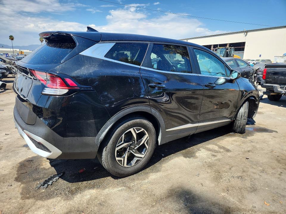 64829086 :رقم المزاد ، KNDPUCAF7P7132195 vin ، 2023 Kia Sportage مزاد بيع
