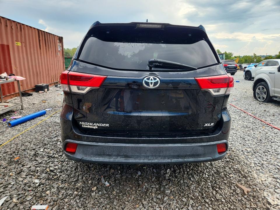 Aukcja sprzedaży 2018 Toyota Highlander, vin: 5TDKZRFH2JS545177, numer aukcji: 65911656