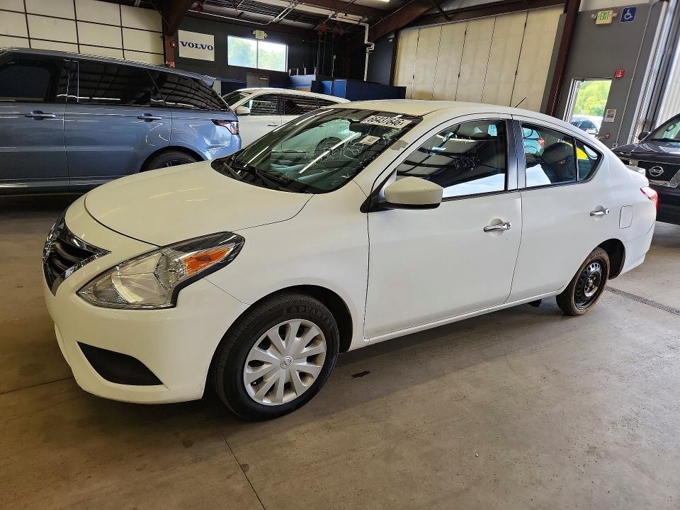 2017 Nissan Versa მანქანა იყიდება აუქციონზე, vin: 3N1CN7AP7HL851121, აუქციონის ნომერი: 66437646