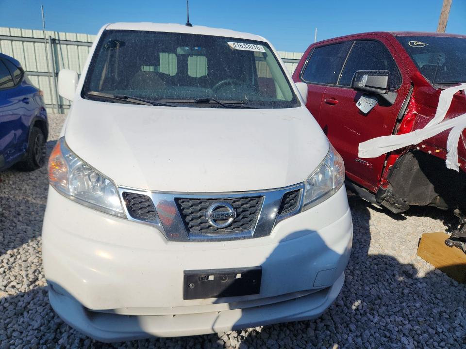 41633016 :رقم المزاد ، 3N6CM0KNXHK698337 vin ، 2017 Nissan Nv200 مزاد بيع