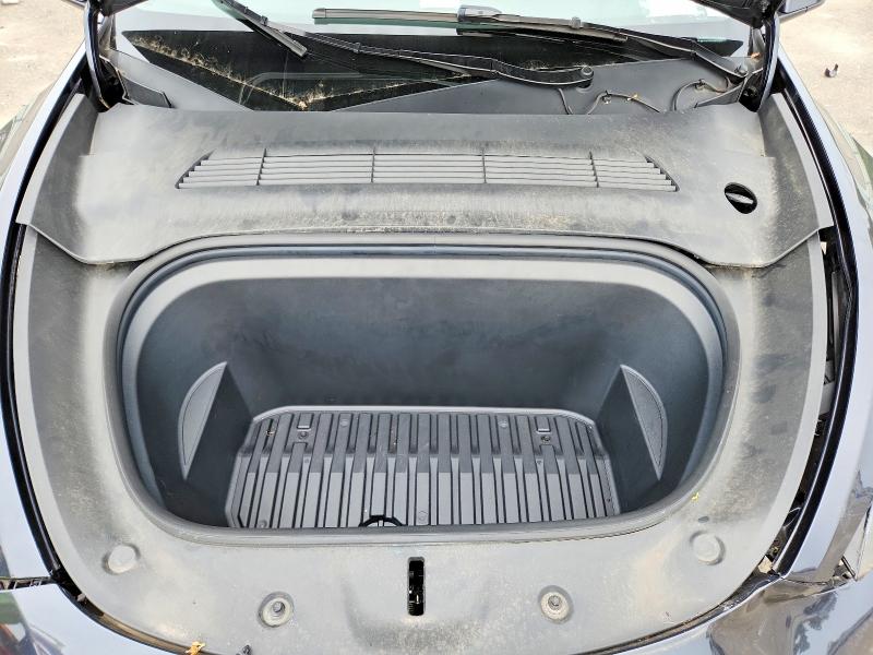 66729186 :رقم المزاد ، 7SAYGDED0RF208172 vin ، 2024 Tesla Model Y مزاد بيع