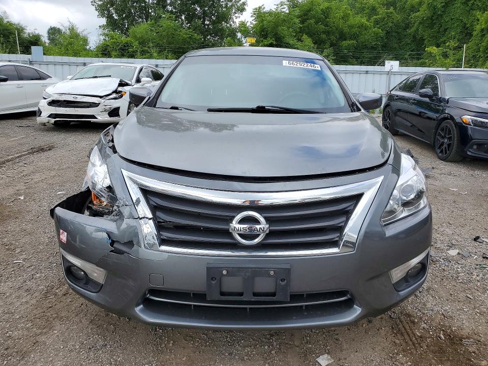 2014 Nissan Altima მანქანა იყიდება აუქციონზე, vin: 1N4AL3AP9EN252449, აუქციონის ნომერი: 66292246
