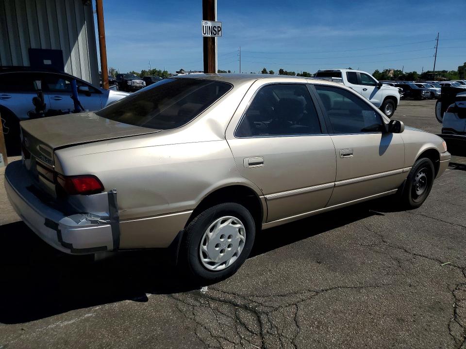 1998 Toyota Camry მანქანა იყიდება აუქციონზე, vin: JT2BG28K2W0164681, აუქციონის ნომერი: 65641676
