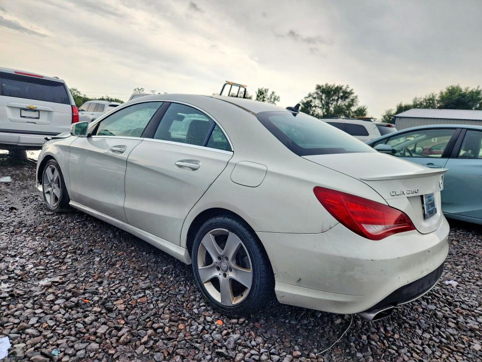 2015 Mercedes-benz Cla მანქანა იყიდება აუქციონზე, vin: WDDSJ4GB8FN185484, აუქციონის ნომერი: 64558716