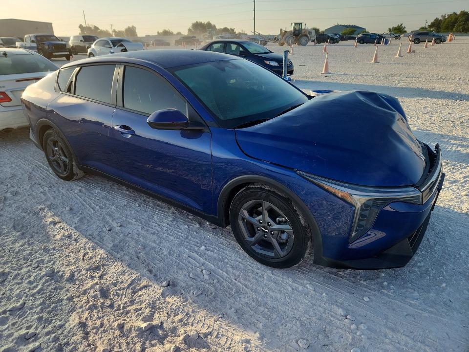 Продажа на аукционе авто 2025 Kia K4, vin: 3KPFT4DEXSE236924, номер лота: 66443566
