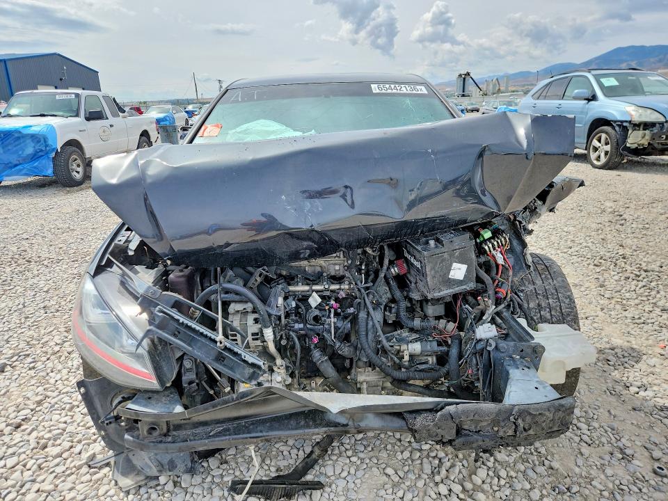 65442136 :رقم المزاد ، 3VW547AU9HM038191 vin ، 2017 Volkswagen Gti مزاد بيع